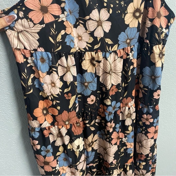 SHEIN Curve Floral Maxi Dress Woman’s Size 1XL Shortsleeve Lightweight - Picture 6 of 6